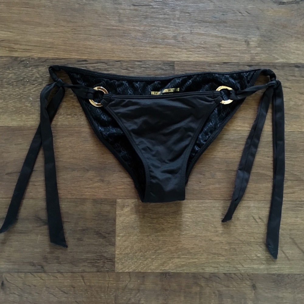 Victoria’s Secret Black Bikini Bottoms